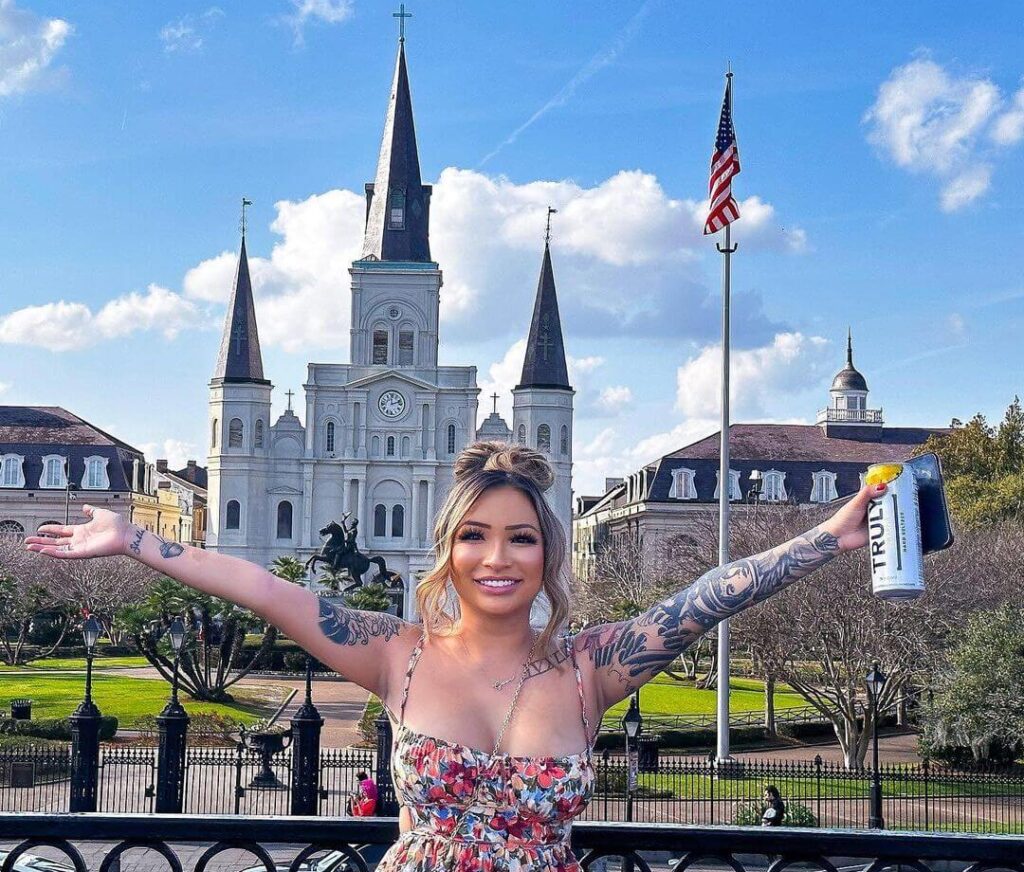 asian single woman in us