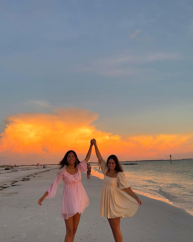 Meet Women From Florida In 2026: Find Love In The Sunshine State