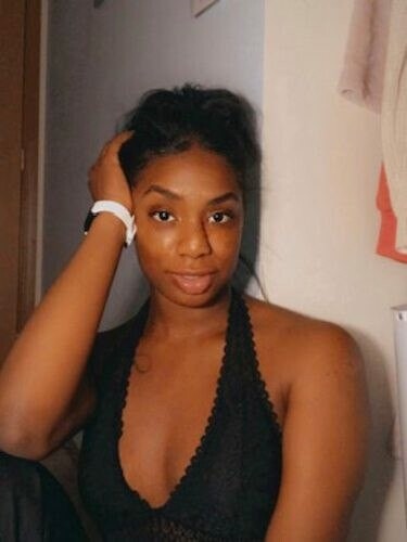 mikaykayy Profile image 1