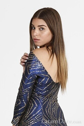 Vanesa, 27