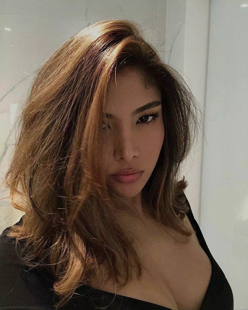 Andrea Profile image 4