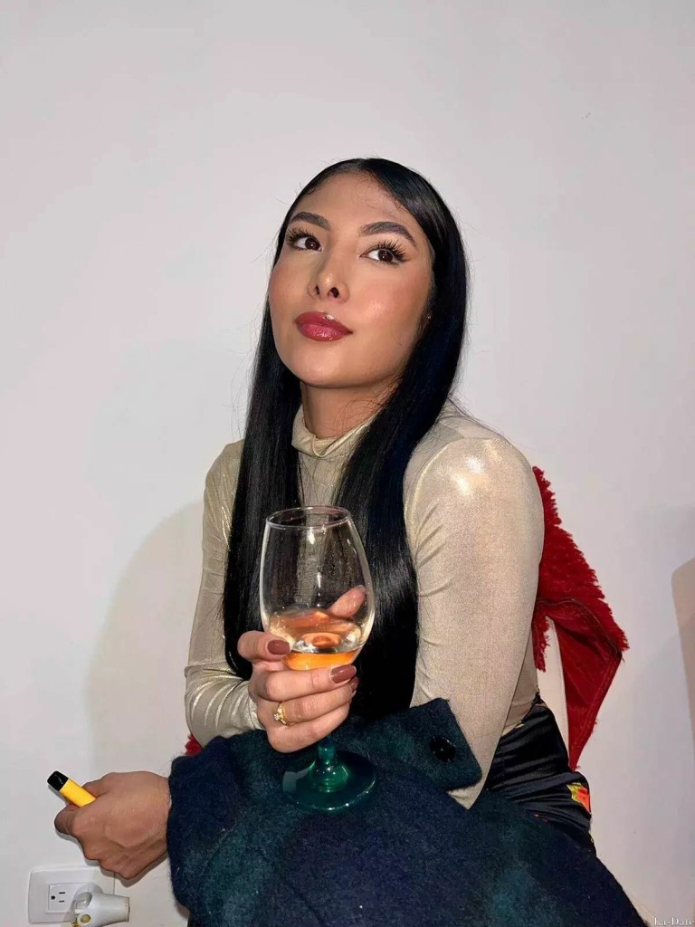 Andrea Profile image 2