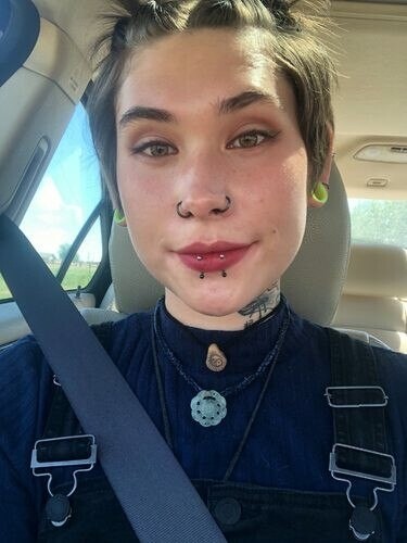 Kassbby27 Profile image 1